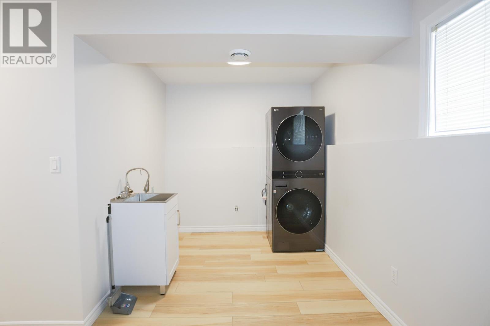 967 Lake St, Sault Ste. Marie, Ontario P6B 6C9 - Photo 36 - SM260410