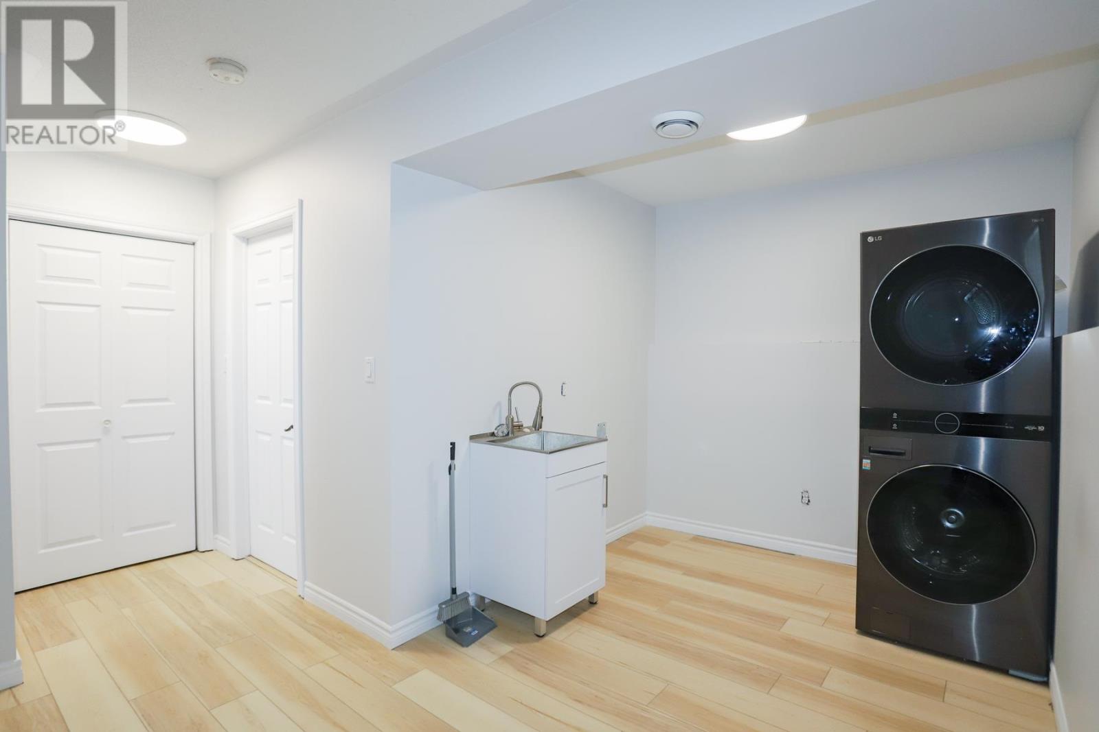 967 Lake St, Sault Ste. Marie, Ontario P6B 6C9 - Photo 35 - SM260410