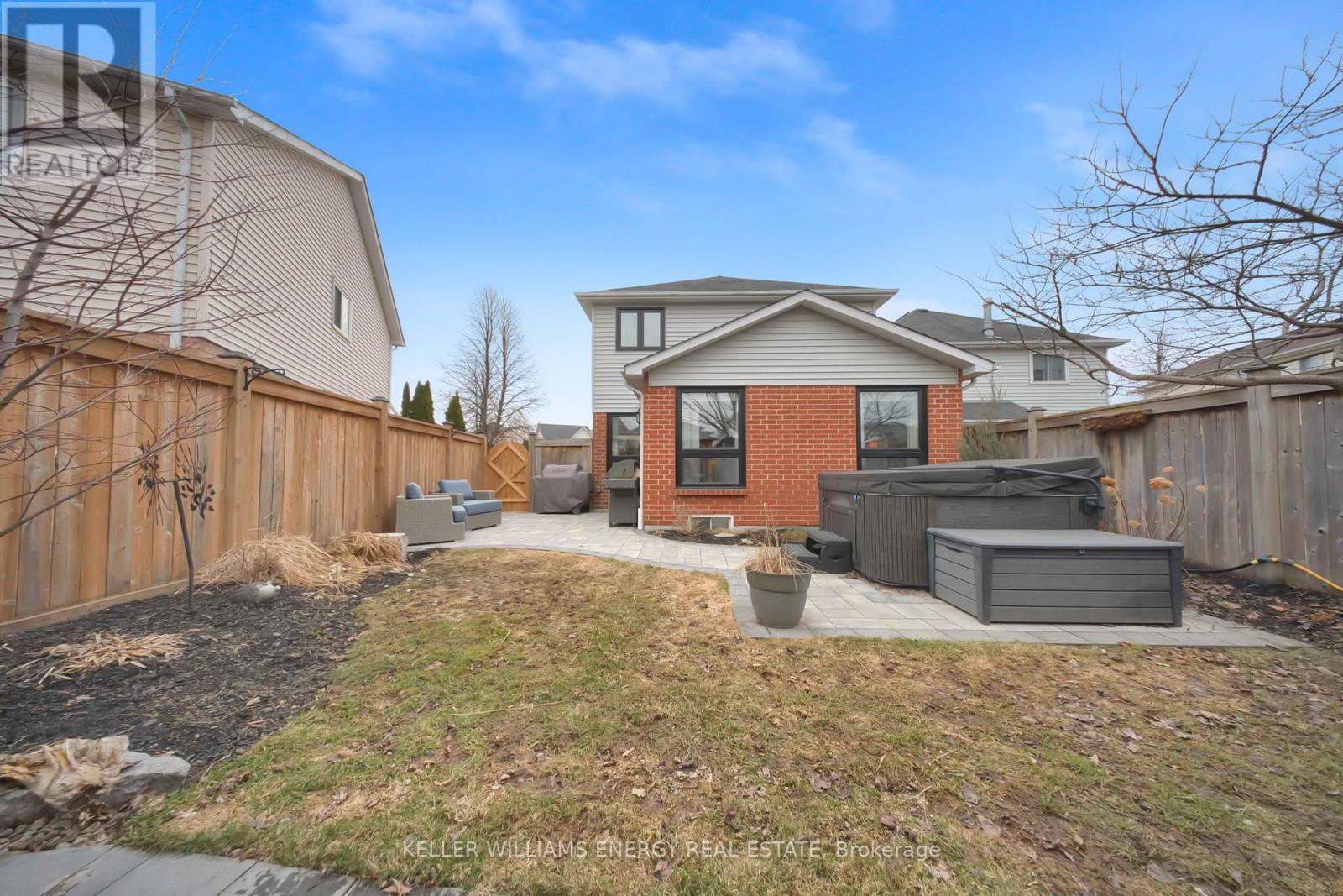 20 Hearthstone Crescent, Clarington, Ontario L1E 2X7 - Photo 7 - E12923046