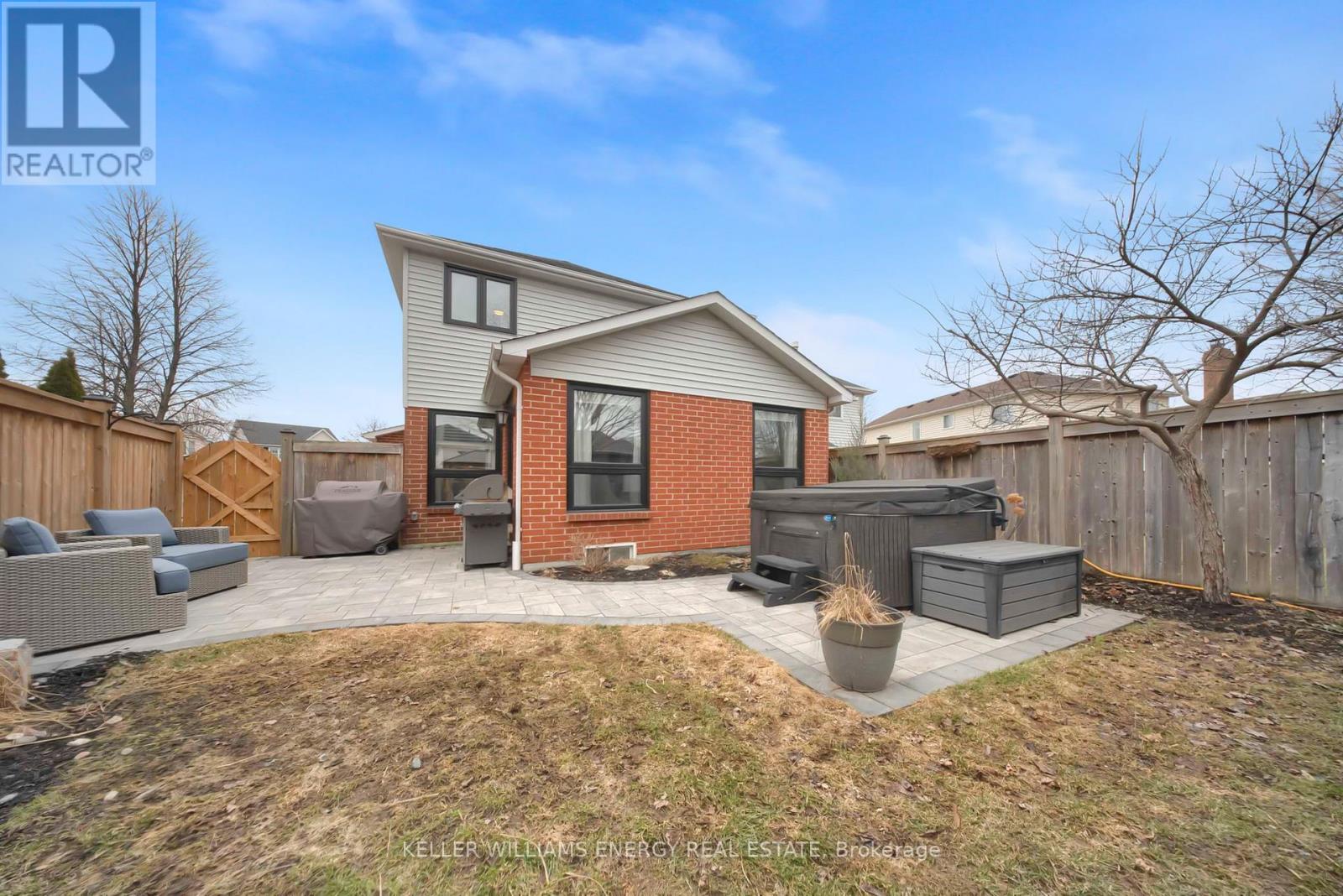 20 Hearthstone Crescent, Clarington, Ontario L1E 2X7 - Photo 8 - E12923046