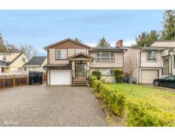 <div class="price">$1,499,000</div> 6662 130 Street, Surrey<br><div style="margin-bottom:8px;"><small>Century 21 Coastal Realty Ltd.</small></div><div class='bed_bath'>7 Bed | 4 Bath</div>