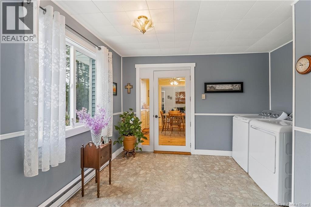 250 Holt's Point Road, Bocabec, New Brunswick  E3B 3N7 - Photo 3 - NB135582