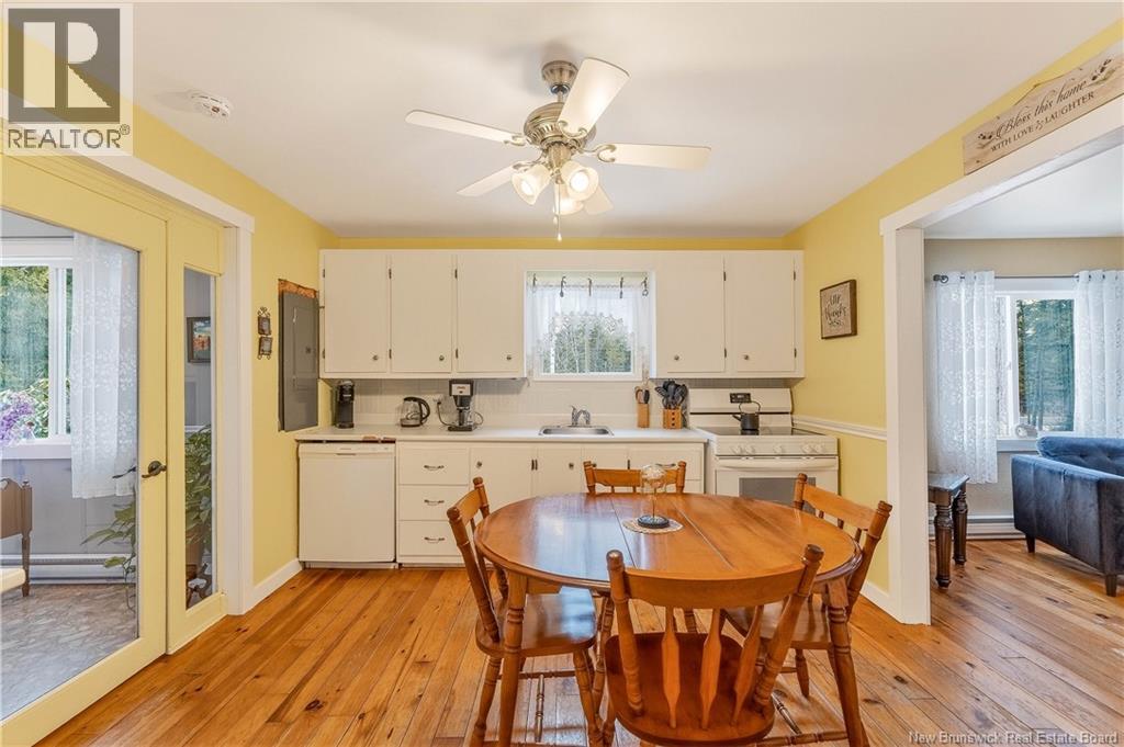 250 Holt's Point Road, Bocabec, New Brunswick  E3B 3N7 - Photo 7 - NB135582