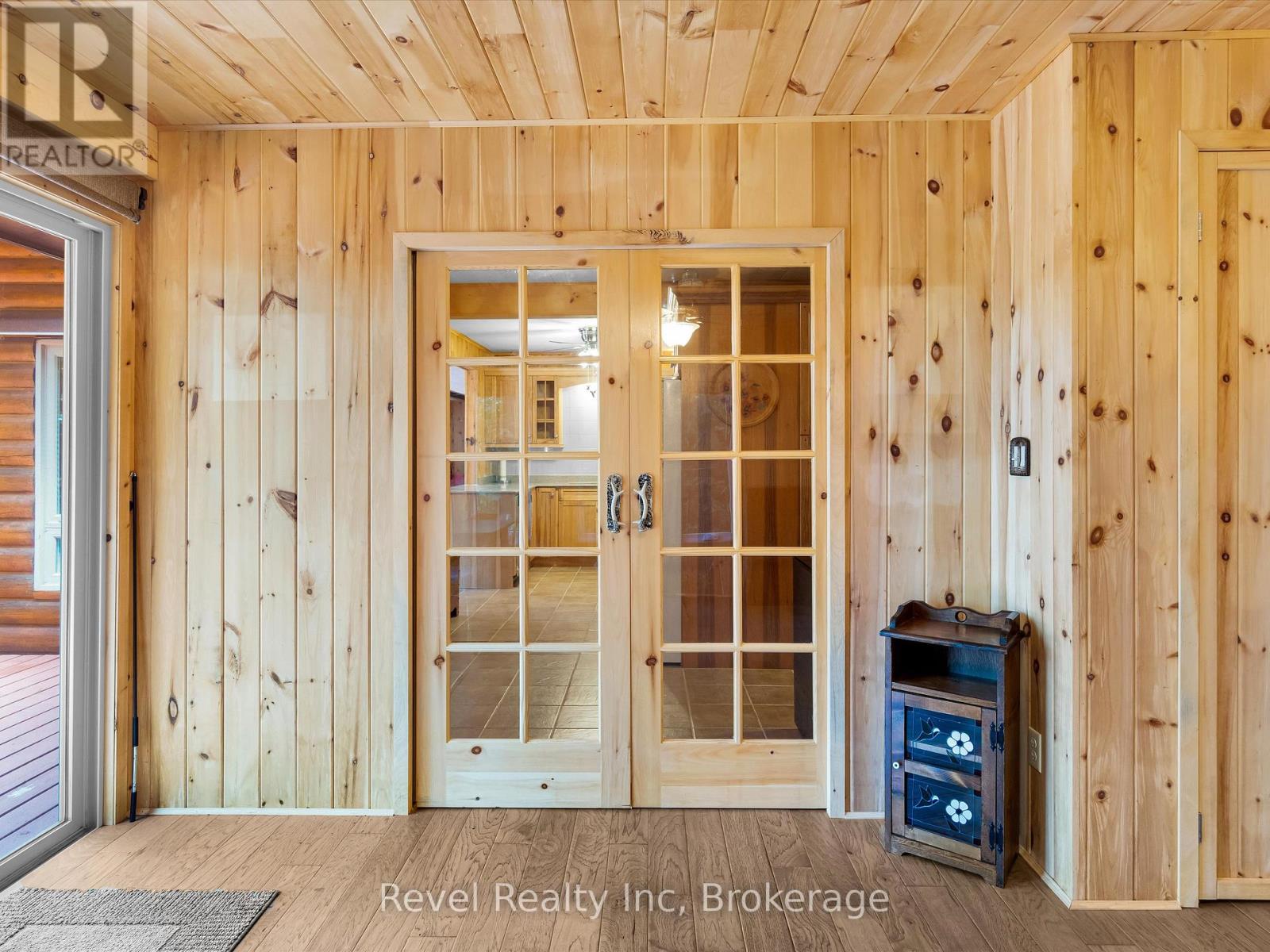 1022 Bird Lake Crescent, Bracebridge, Ontario P1L 1X1 - Photo 8 - X12923010