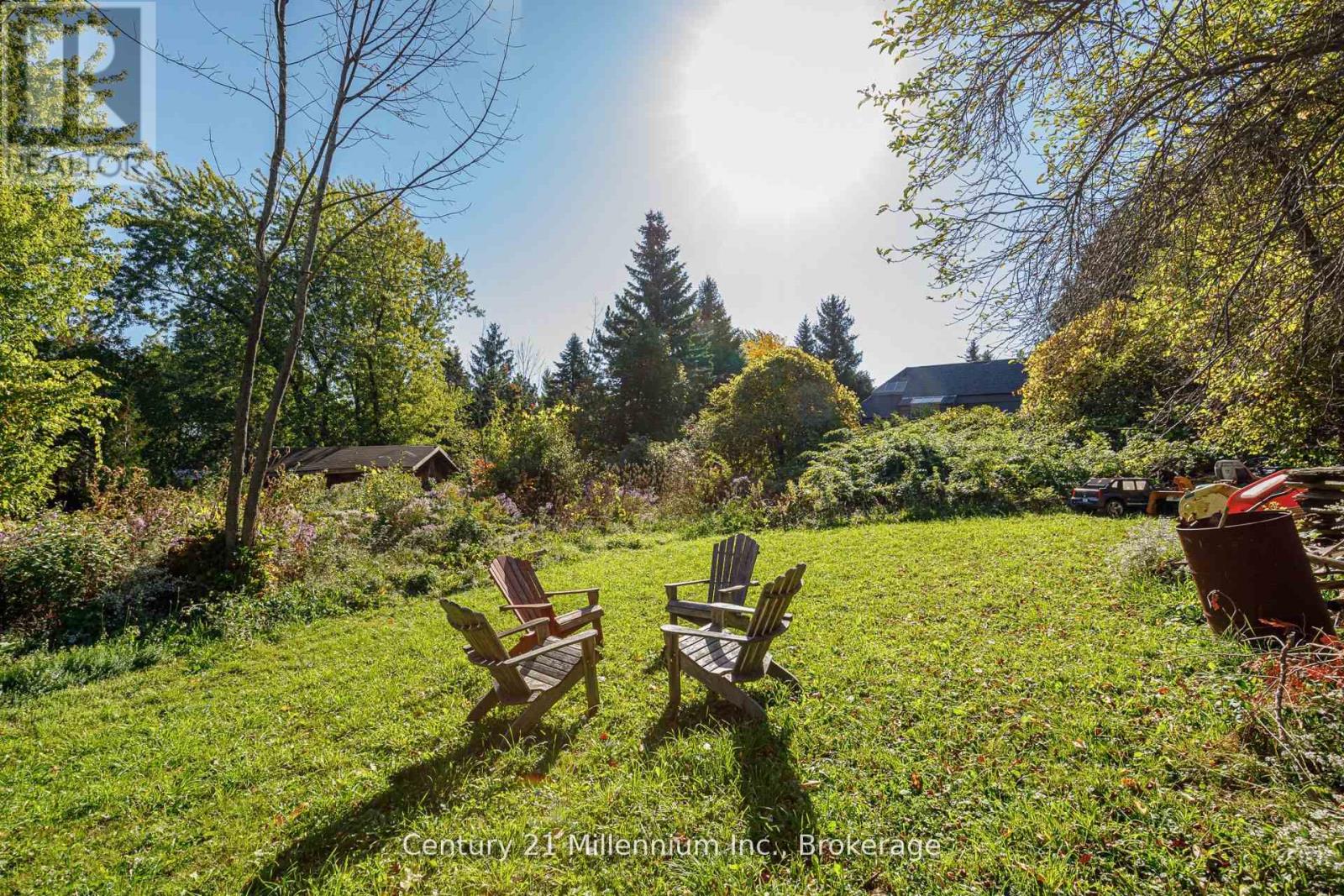 178 Sleepy Hollow Road, Blue Mountains, Ontario L9Y 0S8 - Photo 42 - X12923126