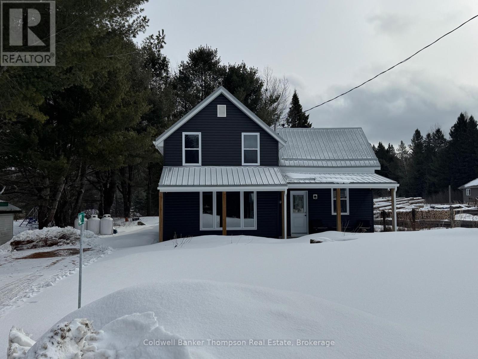 42 King William Street, Kearney, Ontario  P0A 1M0 - Photo 1 - X12923138