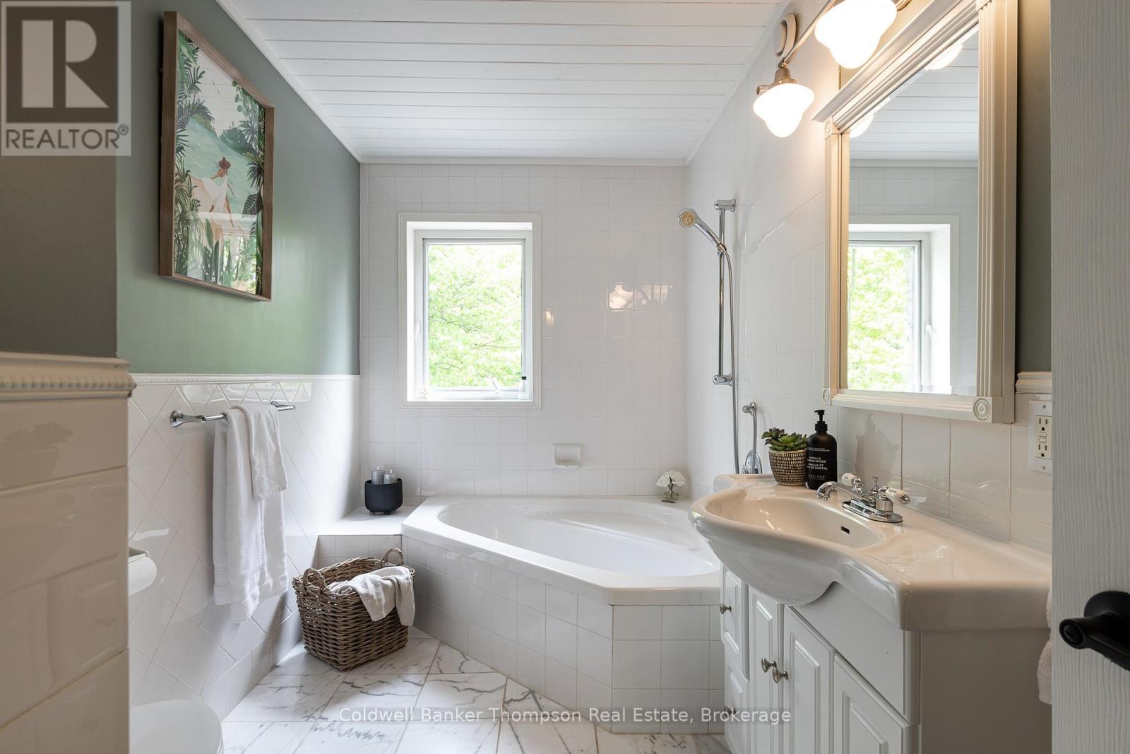 24 Brian Road, Bracebridge, Ontario P1L 1A5 - Photo 43 - X12923264