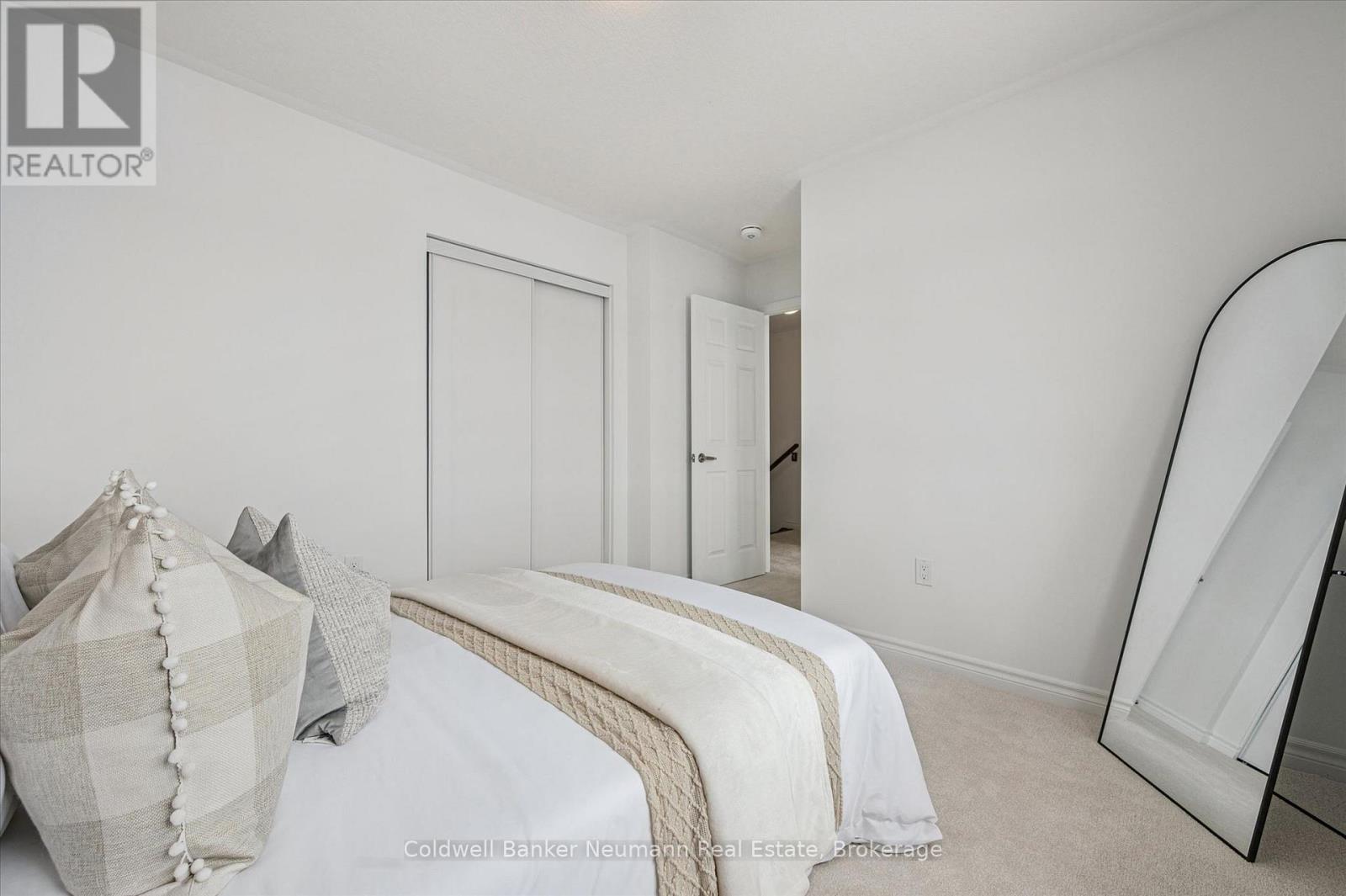 232 Stamson Street, Kitchener, Ontario  N2E 4C7 - Photo 25 - X12923268