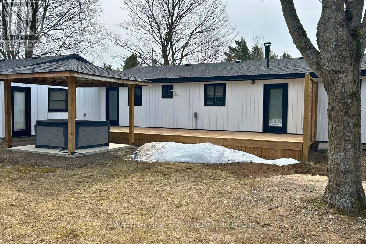 38 Allister Place, South Bruce Peninsula, Ontario  N0H 2G0 - Photo 11 - X12923278