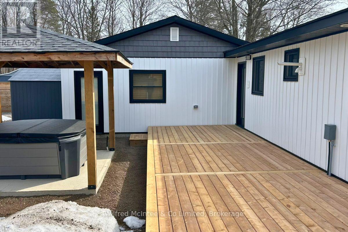 38 Allister Place, South Bruce Peninsula, Ontario  N0H 2G0 - Photo 13 - X12923278