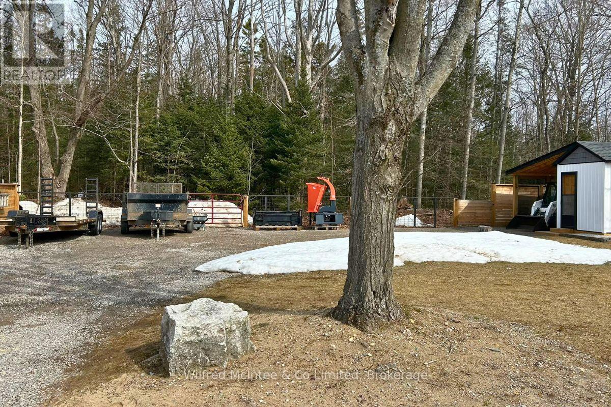 38 Allister Place, South Bruce Peninsula, Ontario  N0H 2G0 - Photo 16 - X12923278