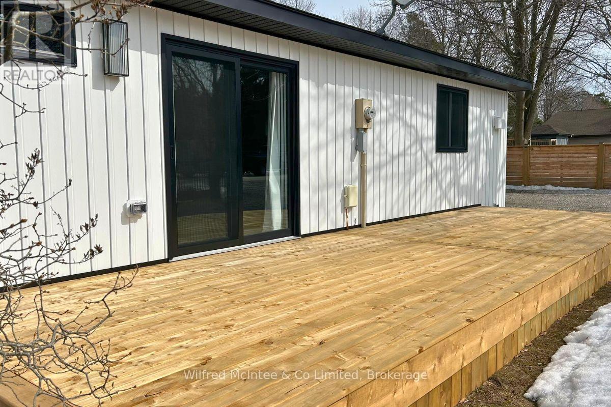 38 Allister Place, South Bruce Peninsula, Ontario  N0H 2G0 - Photo 5 - X12923278