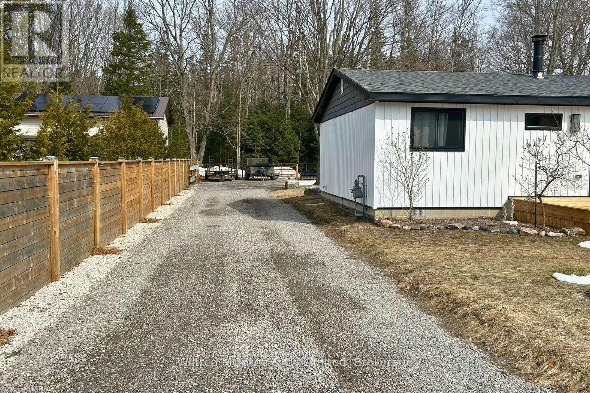 38 Allister Place, South Bruce Peninsula, Ontario  N0H 2G0 - Photo 8 - X12923278