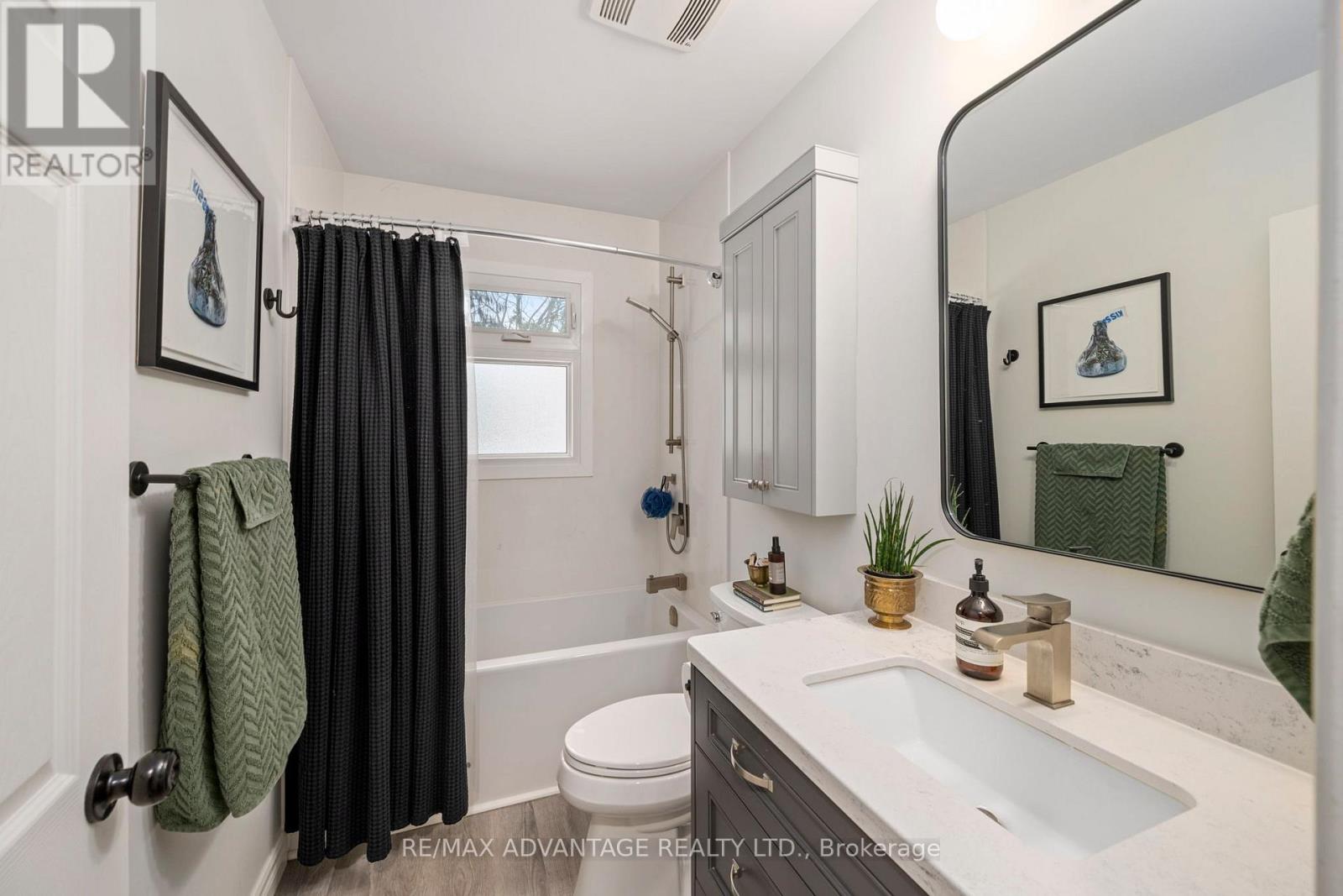 832 Sunninghill Avenue, London North, Ontario  N6H 3L9 - Photo 17 - X12922908