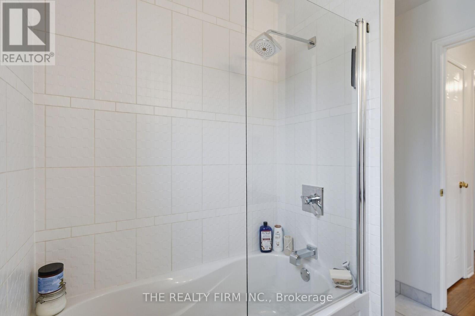 815 Deveron Crescent, London South, Ontario  N5Z 5B4 - Photo 24 - X12922930