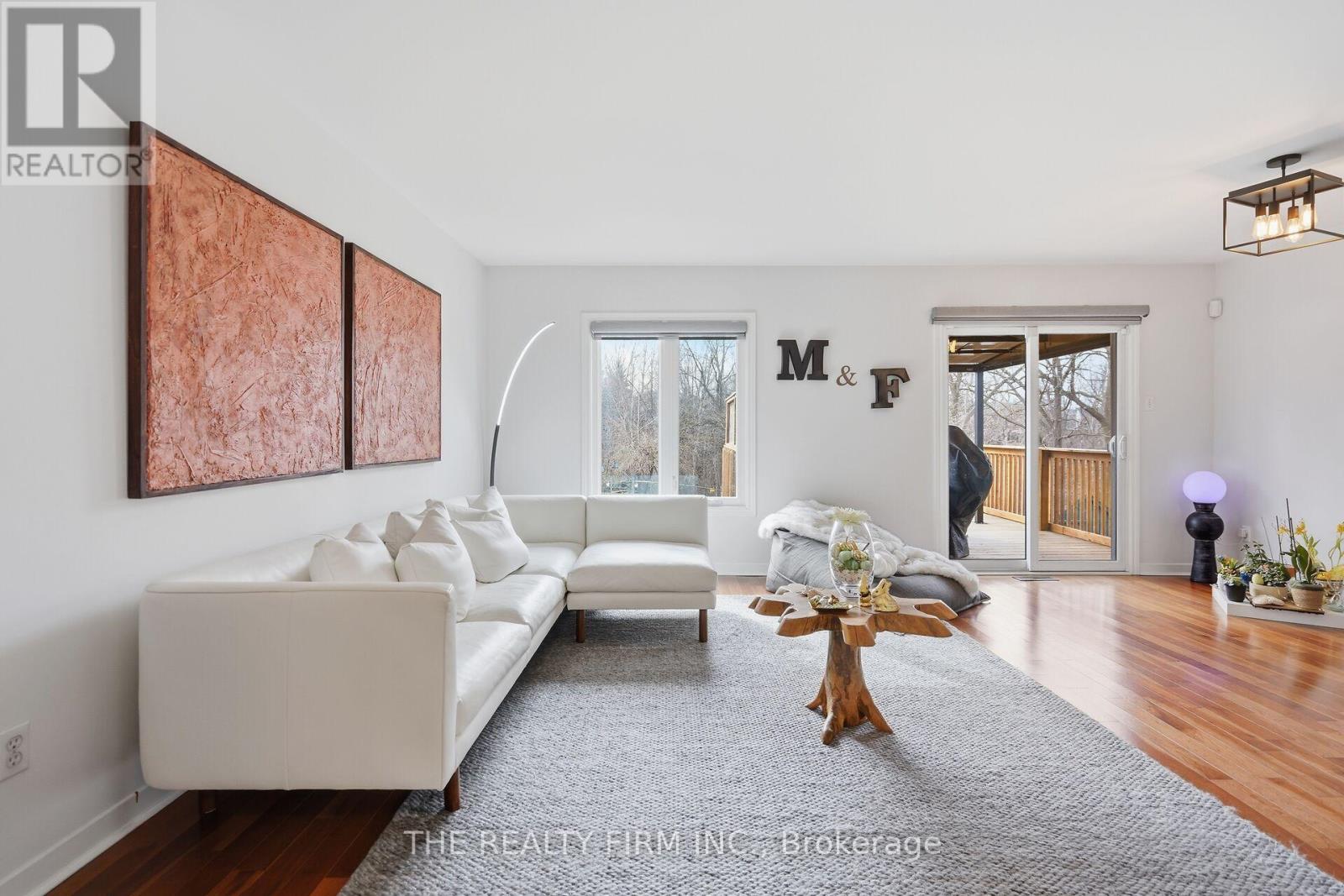 815 Deveron Crescent, London South, Ontario  N5Z 5B4 - Photo 6 - X12922930