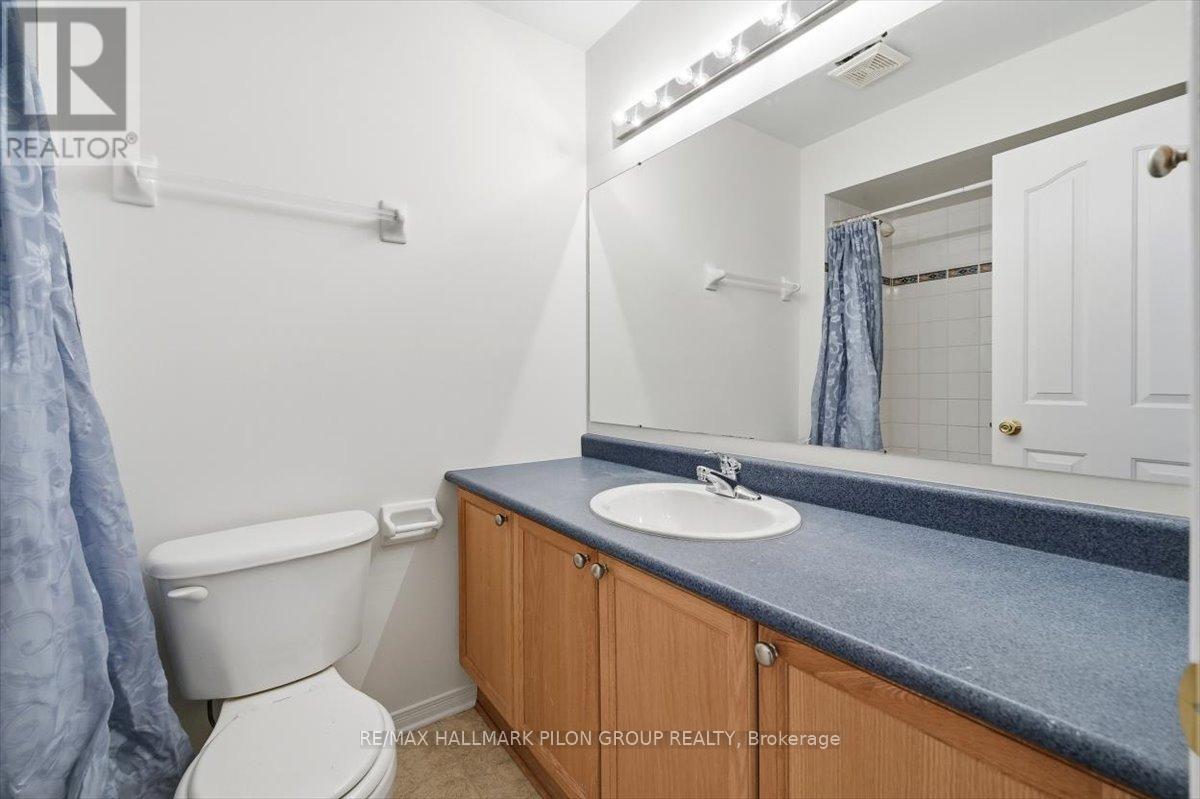 2015 Breezewood Street, Ottawa, Ontario  K4A 4S7 - Photo 15 - X12922914