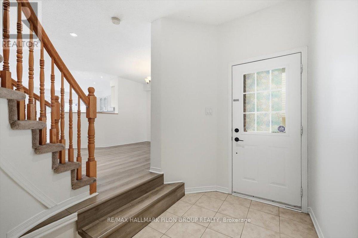 2015 Breezewood Street, Ottawa, Ontario  K4A 4S7 - Photo 9 - X12922914