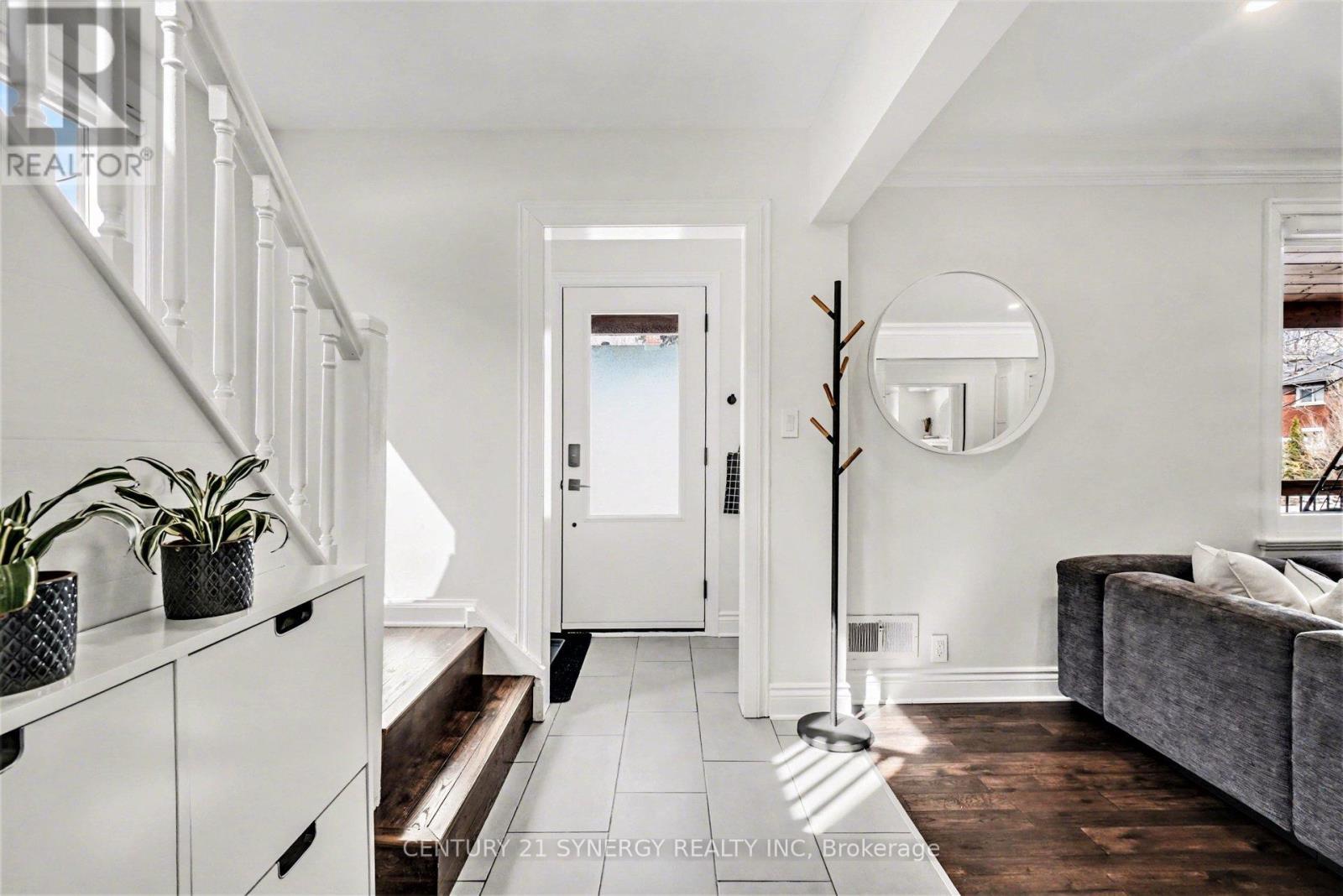 286 Westhill Avenue, Ottawa, Ontario  K1Z 7H6 - Photo 4 - X12923112