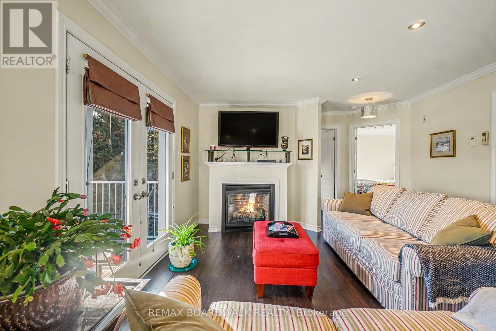 Unit 204 - 32 De La Croisee Street, Russell, Ontario  K0A 1W0 - Photo 13 - X12923130