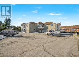 UNIT 204 - 32 DE LA CROISEE STREET, Russell, Ontario