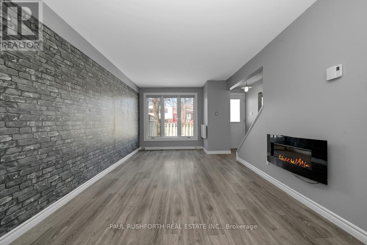 2682a Moncton Road, Ottawa, Ontario  K2B 7W1 - Photo 5 - X12923170