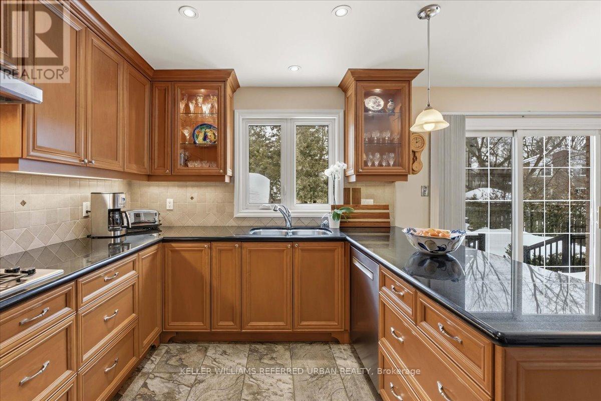 209 Ellerslie Avenue, Toronto, Ontario  M2N 1Y3 - Photo 11 - C12922906