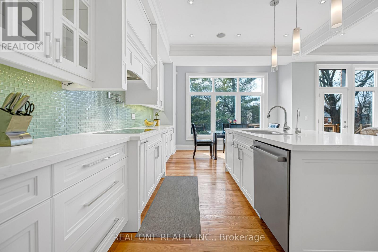 241 Florence Avenue, Toronto, Ontario  M2N 1G7 - Photo 18 - C12922928