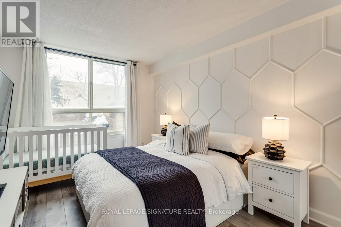 108 - 271 Ridley Boulevard, Toronto, Ontario  M5M 4N6 - Photo 17 - C12923018