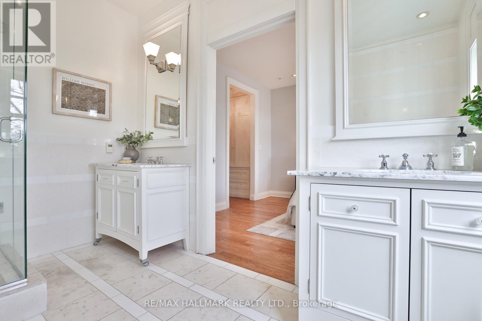 121 Castlewood Road, Toronto, Ontario  M5N 2L3 - Photo 19 - C12923070