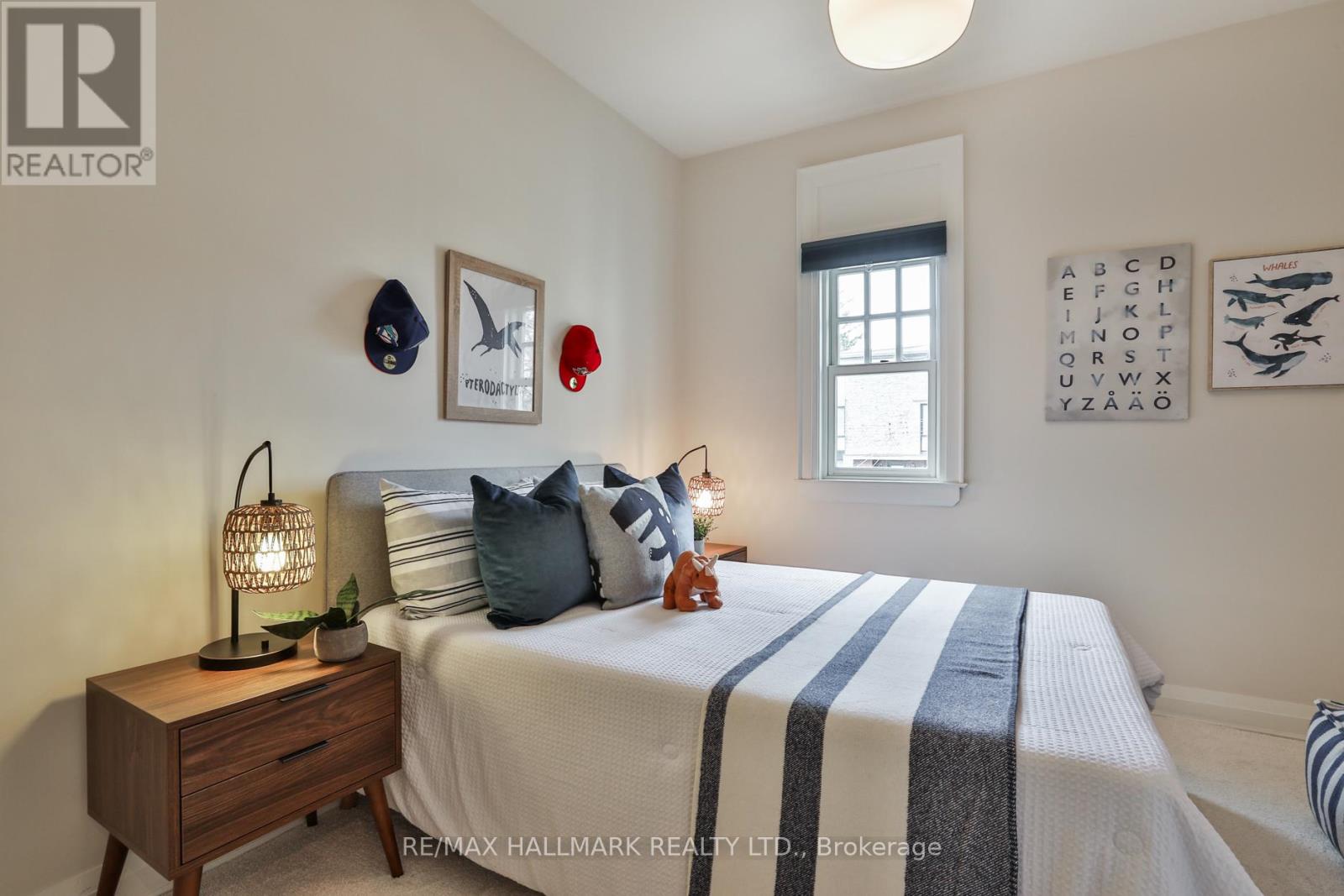 121 Castlewood Road, Toronto, Ontario  M5N 2L3 - Photo 21 - C12923070