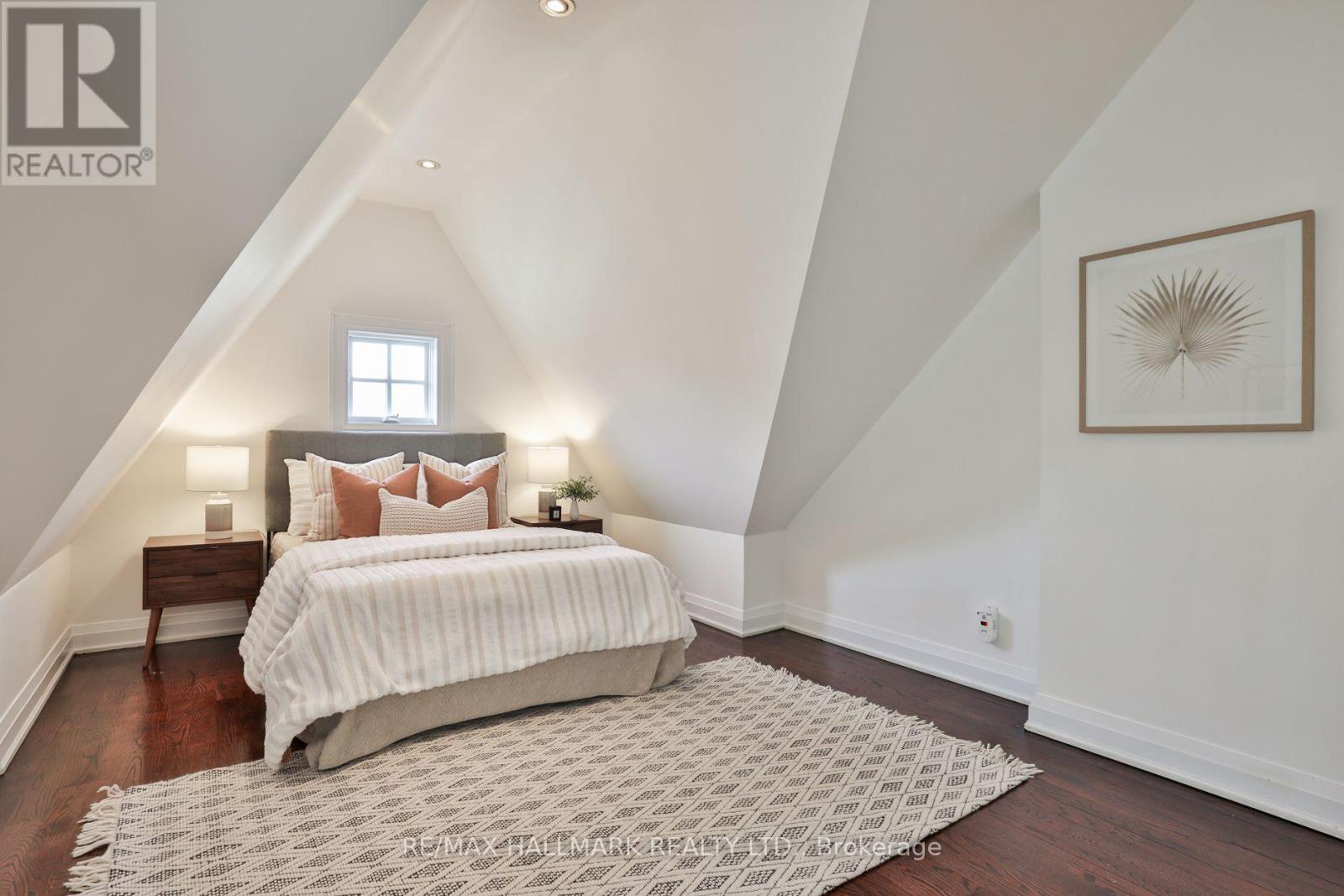 121 Castlewood Road, Toronto, Ontario  M5N 2L3 - Photo 29 - C12923070