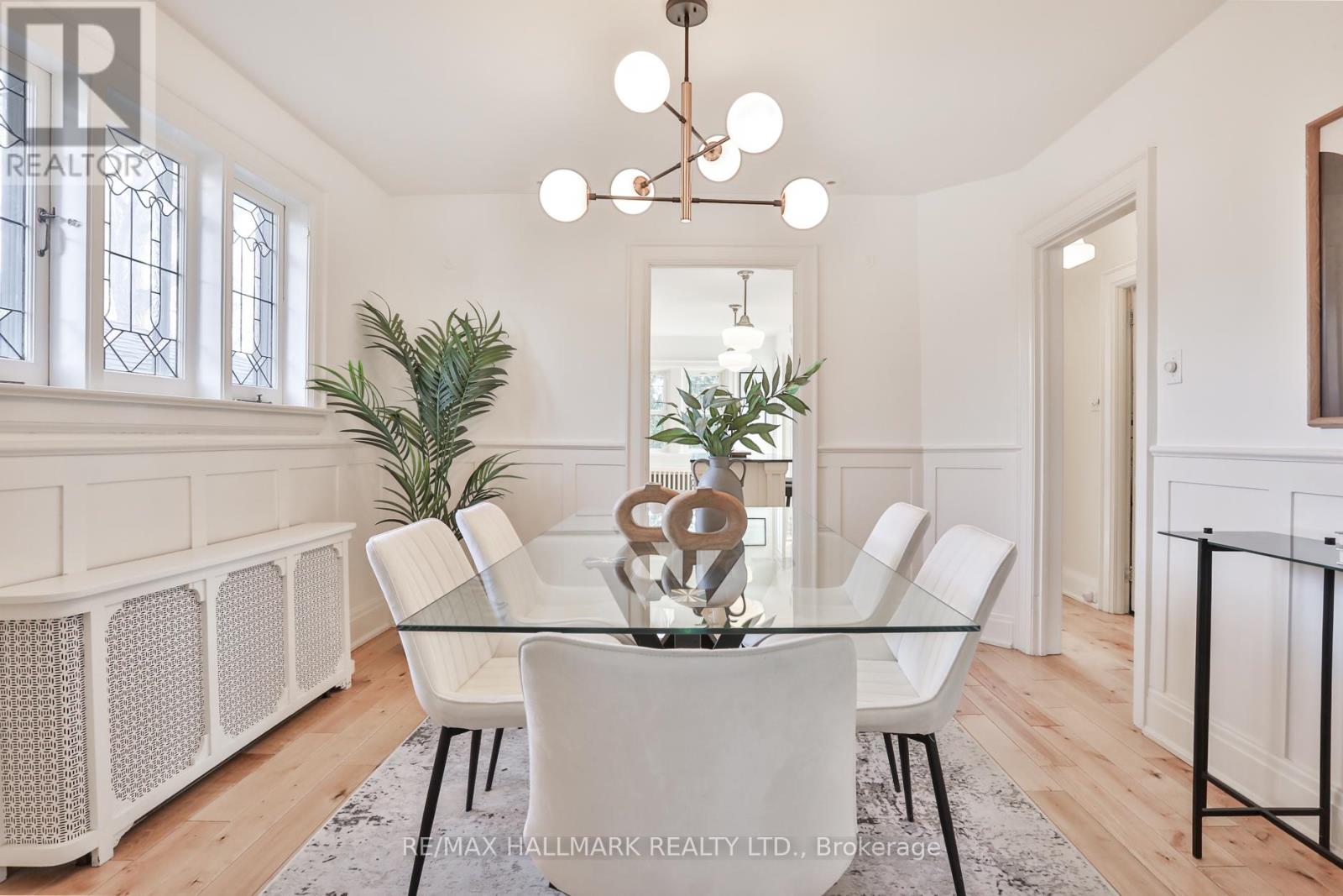 121 Castlewood Road, Toronto, Ontario  M5N 2L3 - Photo 7 - C12923070