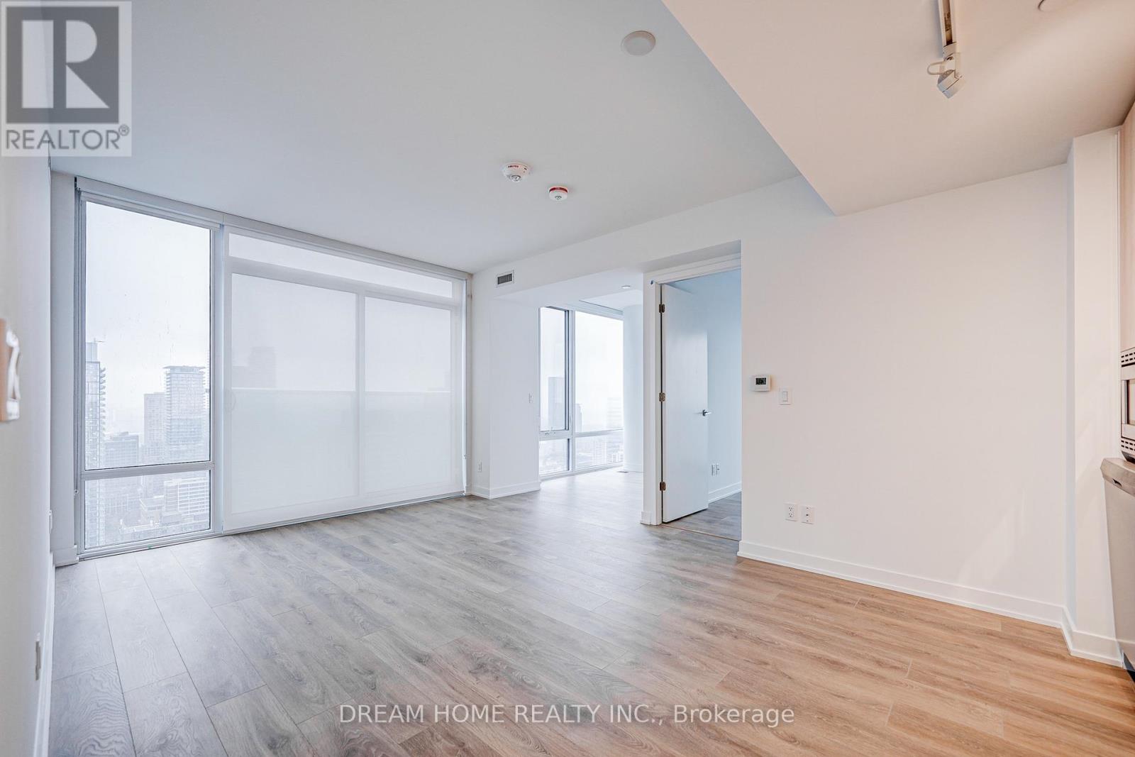 4005 - 501 Yonge Street, Toronto, Ontario  M4Y 1Y1 - Photo 4 - C12923108