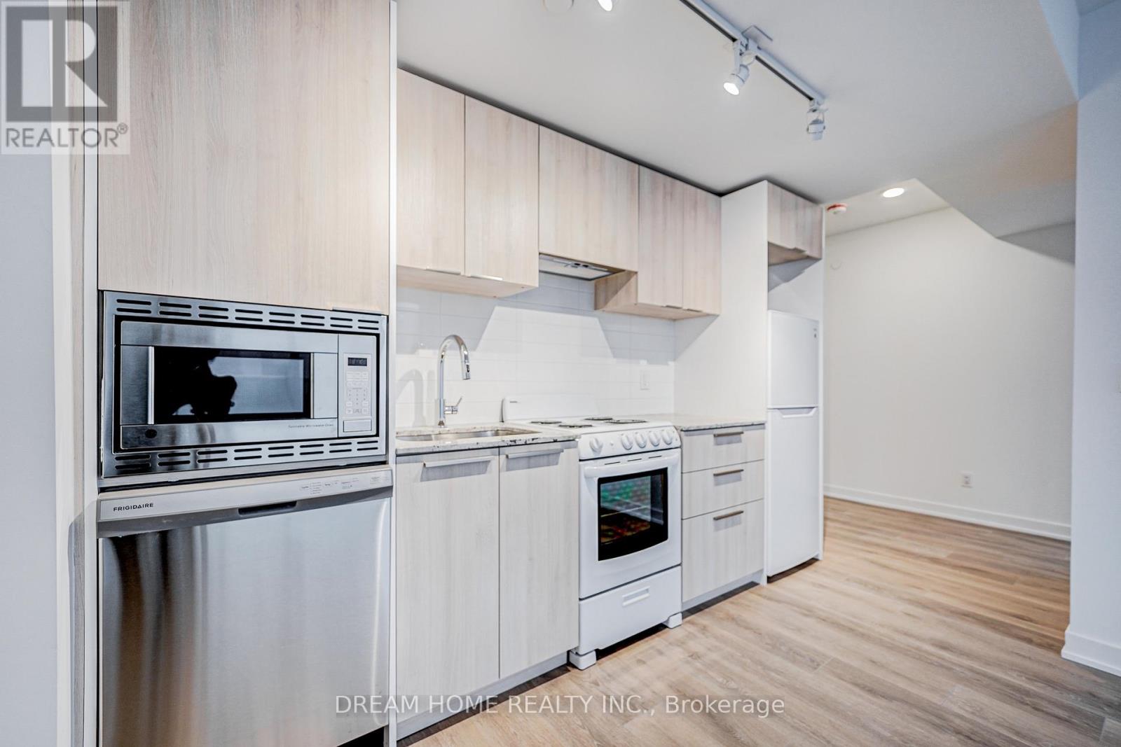 4005 - 501 Yonge Street, Toronto, Ontario  M4Y 1Y1 - Photo 7 - C12923108
