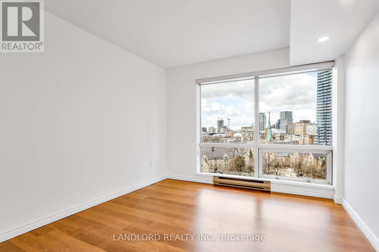 1202 - 1001 Bay Street, Toronto, Ontario  M5S 3A6 - Photo 27 - C12923114