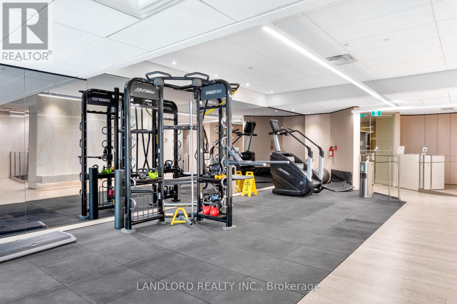 1202 - 1001 Bay Street, Toronto, Ontario  M5S 3A6 - Photo 34 - C12923114