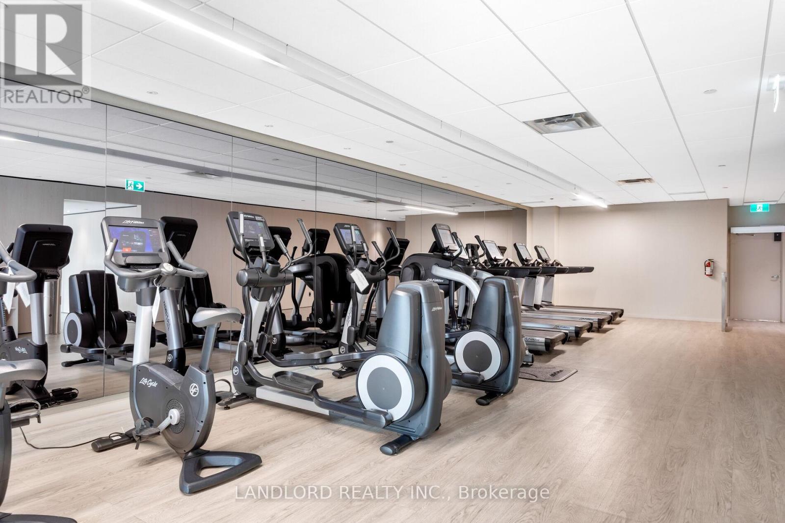 1202 - 1001 Bay Street, Toronto, Ontario  M5S 3A6 - Photo 39 - C12923114