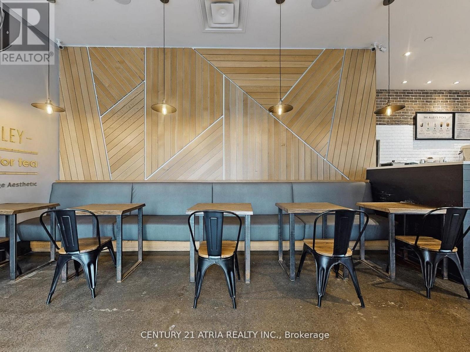 1 - 382 Yonge Street, Toronto, Ontario  M5B 1S8 - Photo 14 - C12923158