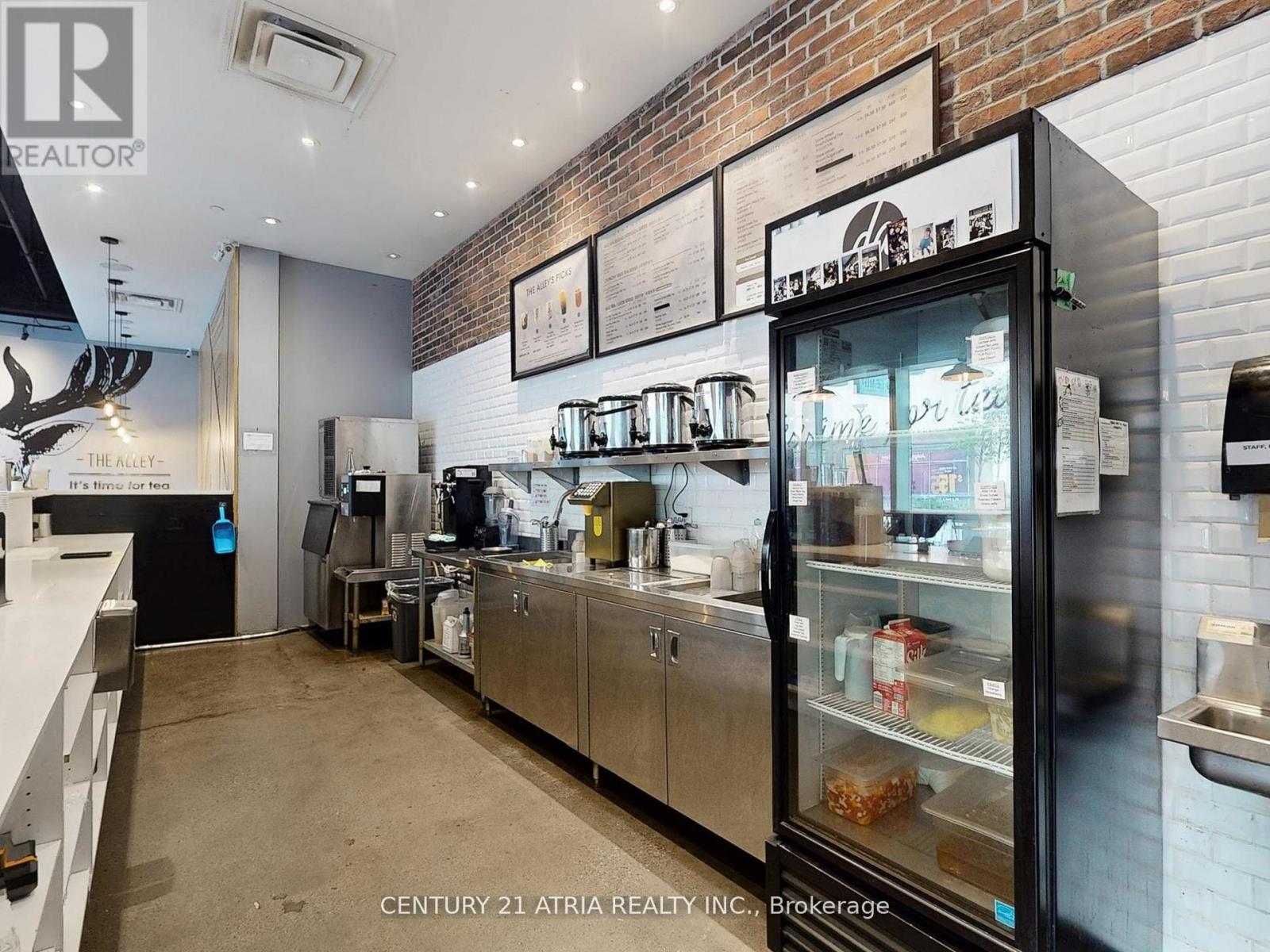 1 - 382 Yonge Street, Toronto, Ontario  M5B 1S8 - Photo 18 - C12923158