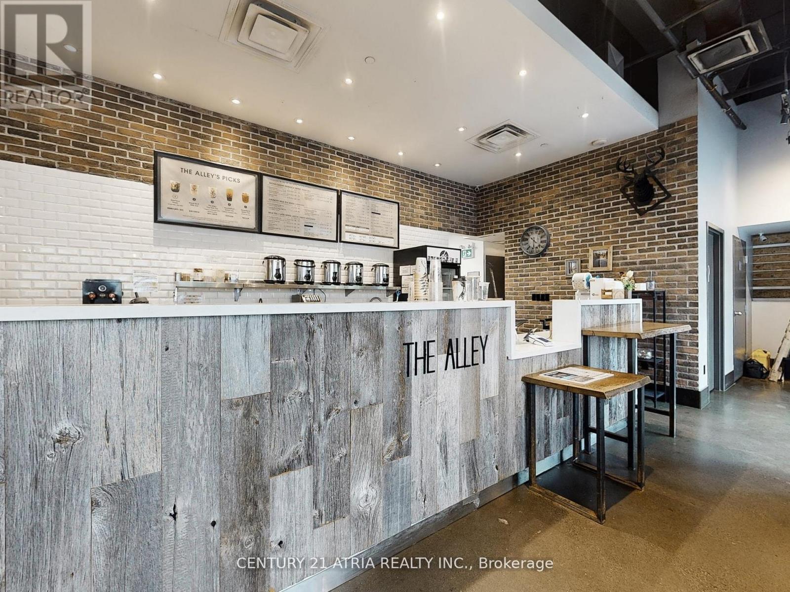 1 - 382 Yonge Street, Toronto, Ontario  M5B 1S8 - Photo 2 - C12923158