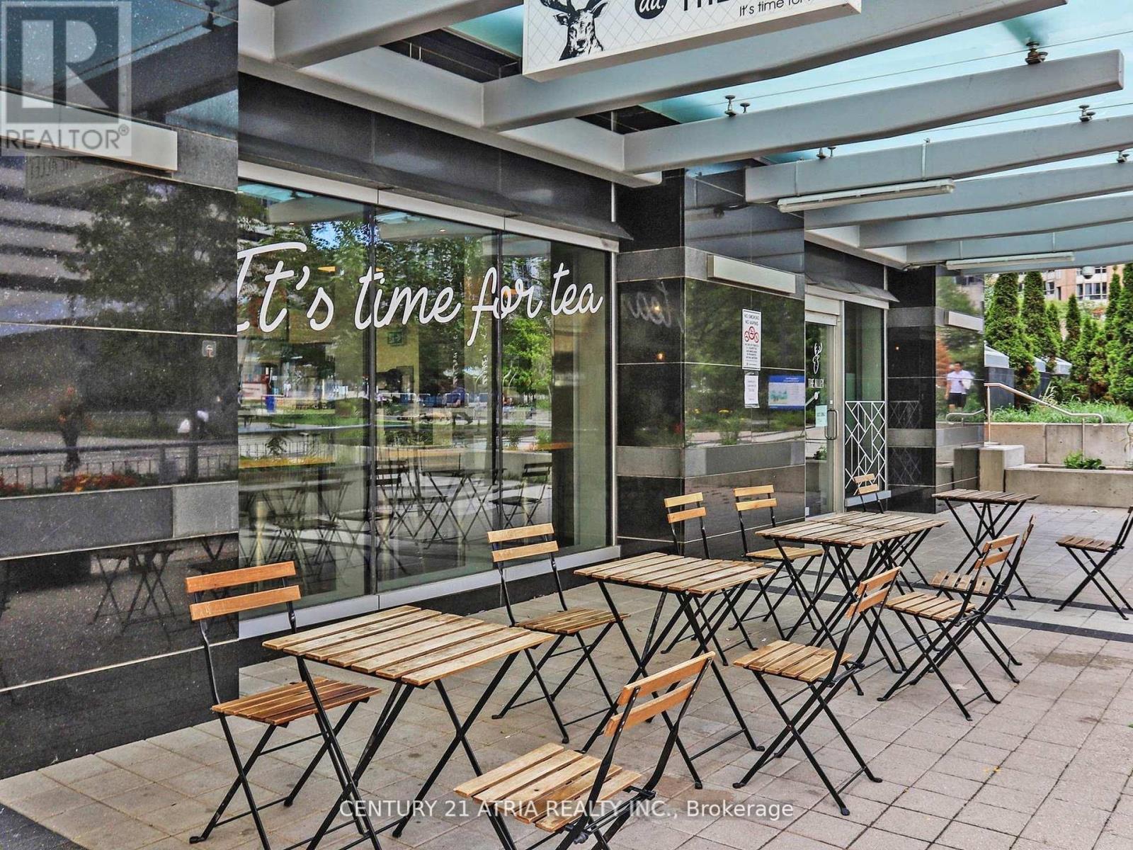 1 - 382 Yonge Street, Toronto, Ontario  M5B 1S8 - Photo 5 - C12923158