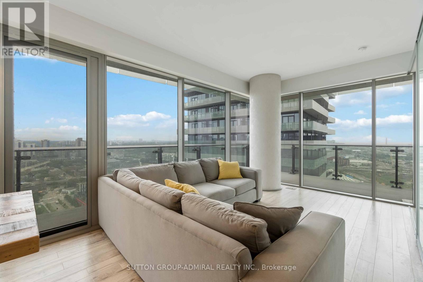 3303 - 70 DISTILLERY LANE, Toronto, Ontario