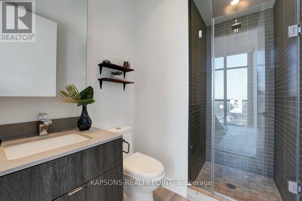 6512 - 7 Grenville Street, Toronto, Ontario  M4Y 1A1 - Photo 19 - C12923244