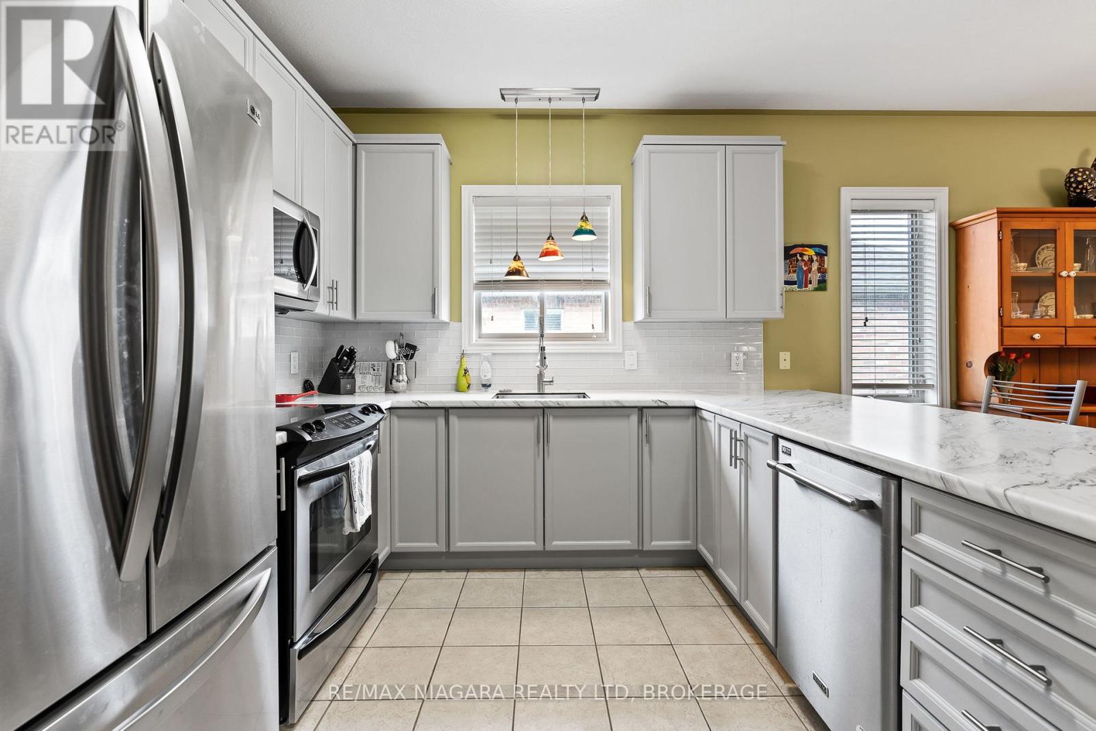 21 Willowlanding Court, Welland, Ontario  L3C 7L7 - Photo 9 - X12922964