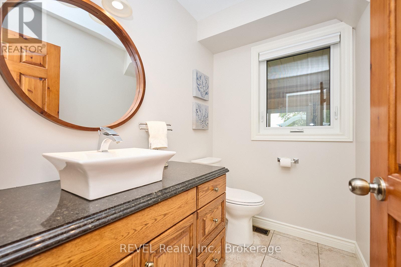 354 Doan's Ridge Road, Welland (Cooks Mills), Ontario  L3B 5N7 - Photo 18 - X12923020