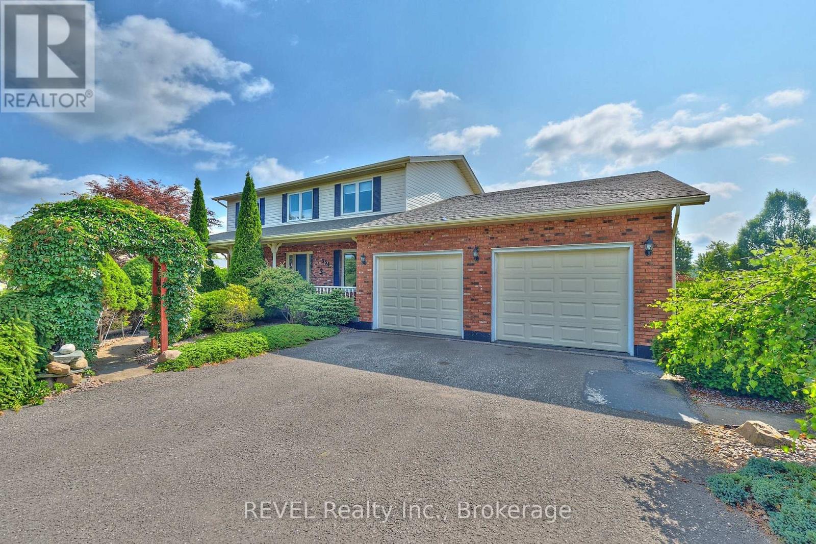 354 Doan's Ridge Road, Welland (Cooks Mills), Ontario  L3B 5N7 - Photo 6 - X12923020