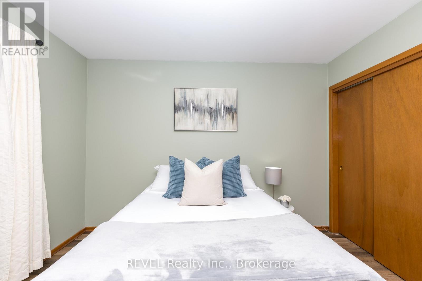 42 Emily Street, Grimsby, Ontario  L3M 4A2 - Photo 28 - X12923026