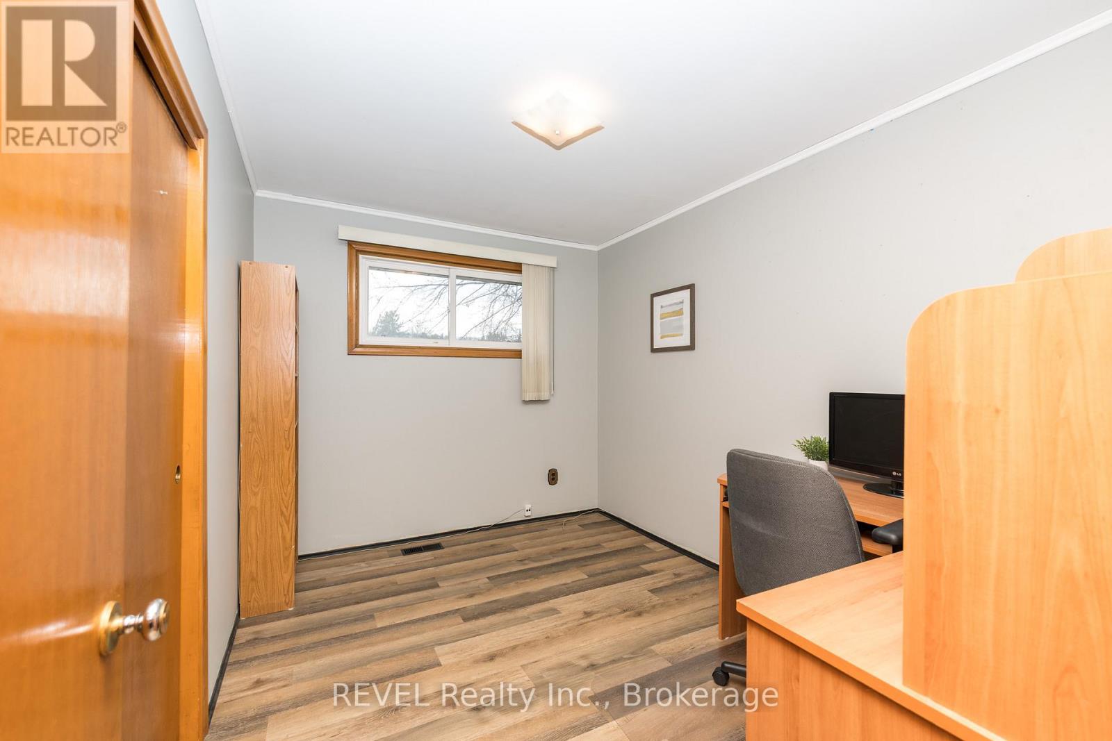 42 Emily Street, Grimsby, Ontario  L3M 4A2 - Photo 30 - X12923026