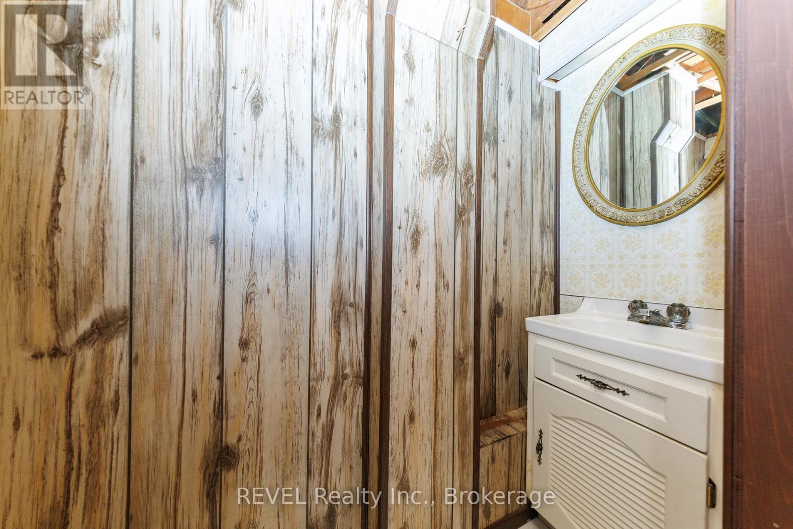 42 Emily Street, Grimsby, Ontario  L3M 4A2 - Photo 38 - X12923026